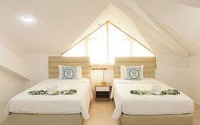 Grand Blue Beach Hotel